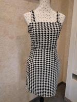 Elegantes figurbetontes Kleid, Muster Brandenburg - Döbern Vorschau