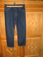 Wrangler Jeanshose schwarz, Gr. 36/30 Regular Fit, gut Hessen - Hasselroth Vorschau