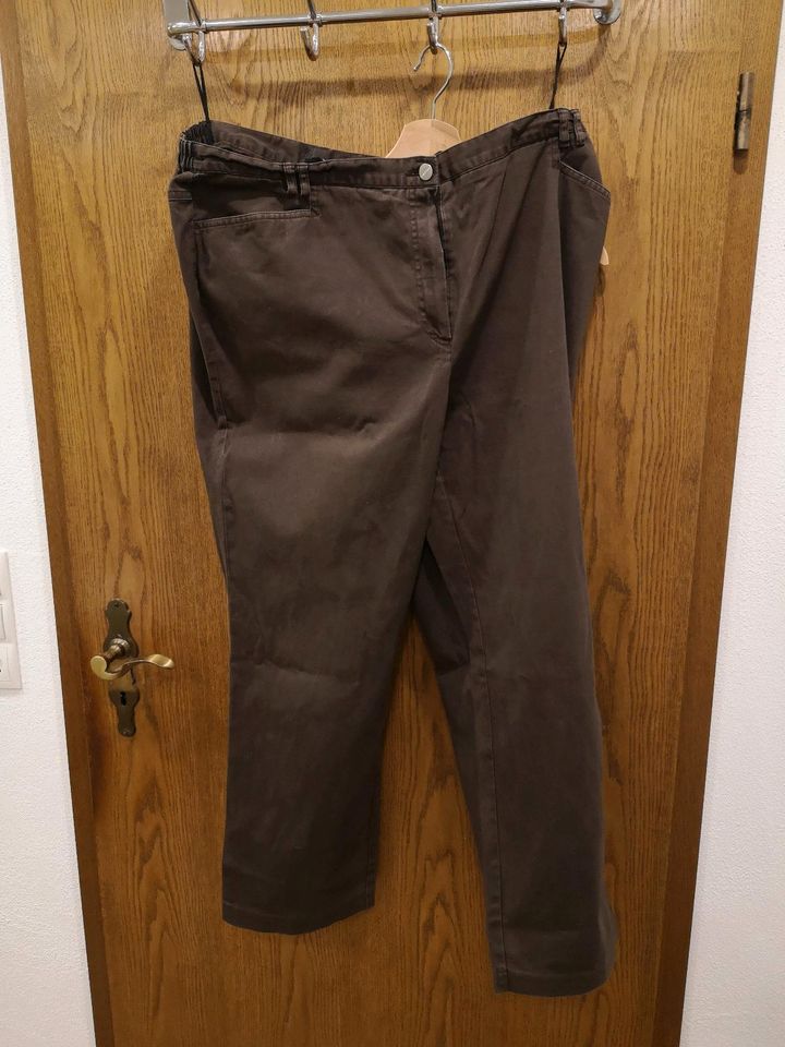 Diverse Damenhosen / Damen jeans Gr. 50 in Kalenborn-Scheuern