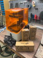 Uniz Slash SLA-Industrie-3D-Drucker mit vier Flaschen Uniz zABS! Baden-Württemberg - Kirchheim unter Teck Vorschau