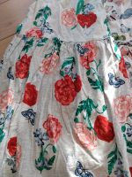 H&M Kleid Kleid mit Rosen Gr.122/128 Hessen - Schlangenbad Vorschau