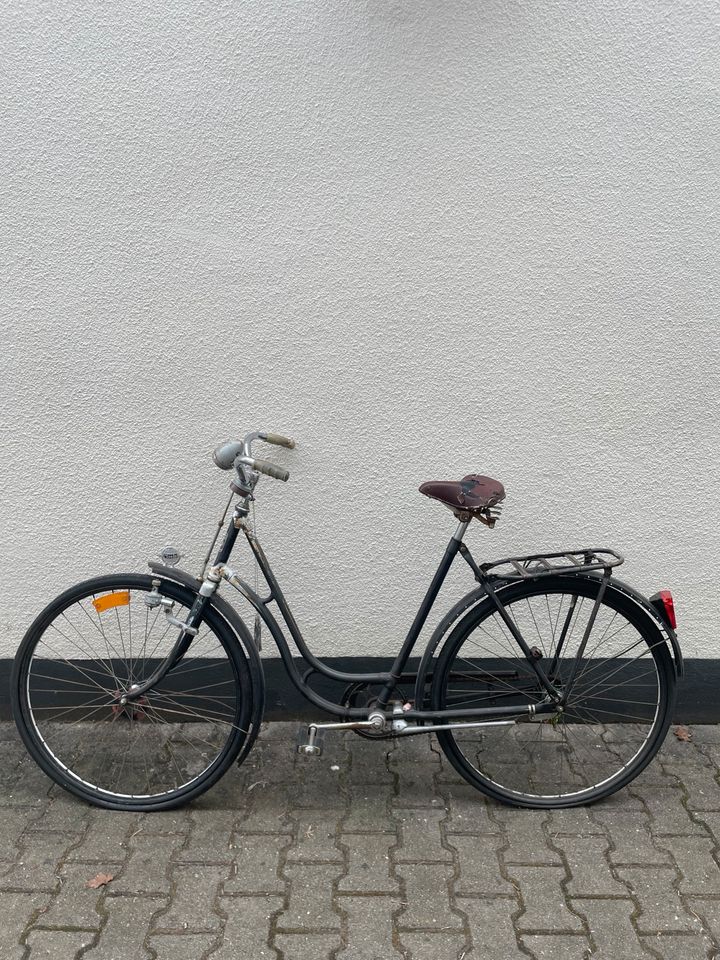 Oldtimer Fahrrad Miele Damenrad in Nürnberg (Mittelfr)