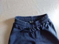 HUMMEL KURZE HOSE SHORT SPORTHOSE GRÖßE 158 JUNGEN Hessen - Rotenburg Vorschau