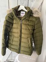 Tommy Hilfige Jacke Gr.M / oliv Neuwertig! Nordrhein-Westfalen - Spenge Vorschau