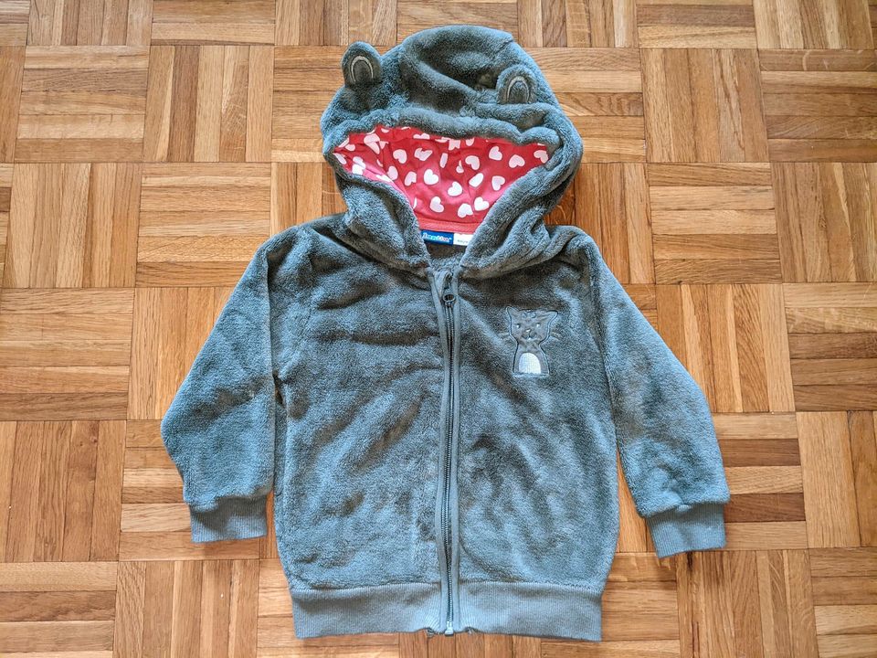 Sweatjacke m.Kapuze+Öhrchen Gr.86/92 Lupilu warm Katze/Herz in  Niedersachsen - Oldenburg | Babykleidung Größe 86 kaufen | eBay  Kleinanzeigen ist jetzt Kleinanzeigen