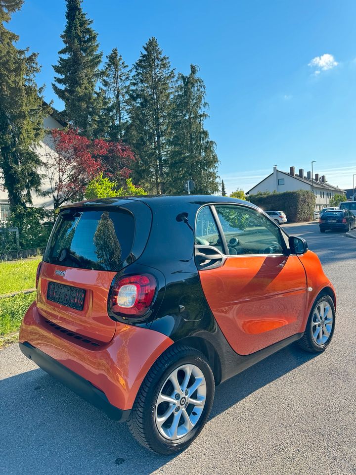 Smart ForTwo Passion 1.0 70ps 1 Jahr Garantie Tüv Neu in München