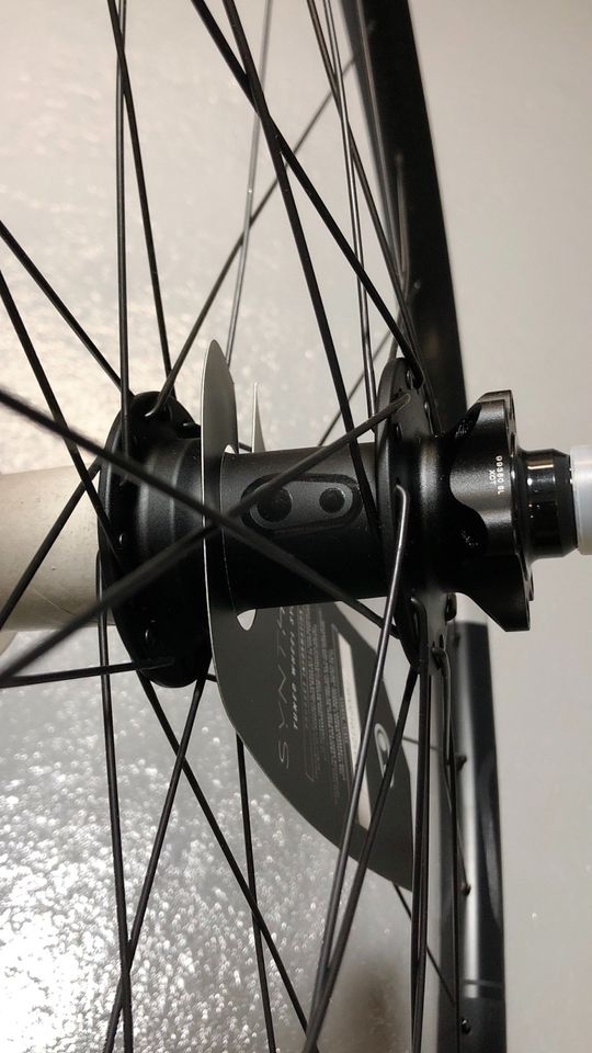 Crankbrothers Synthesis XCT 29" HR 12x148mm Boost P321 HG in Köln