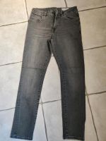 Jeans von Reviews Größe 30/30 Wiesbaden - Mainz-Kostheim Vorschau