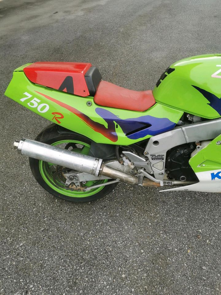 Kawasaki ZXR 750 H in Oberaudorf