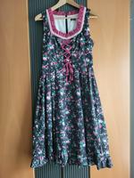 ESMARA Dirndl mit Schürze schwarz/rosa geblümt Gr. 40 Hessen - Herborn Vorschau