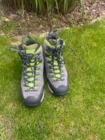 Meindl Wanderschuhe Größe 5,5 Bayern - Taufkirchen München Vorschau