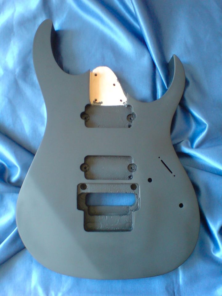 Ibanez RG Gitarrenkorpus Edge Tremolo 7String Swirl Project Body in Karlsruhe