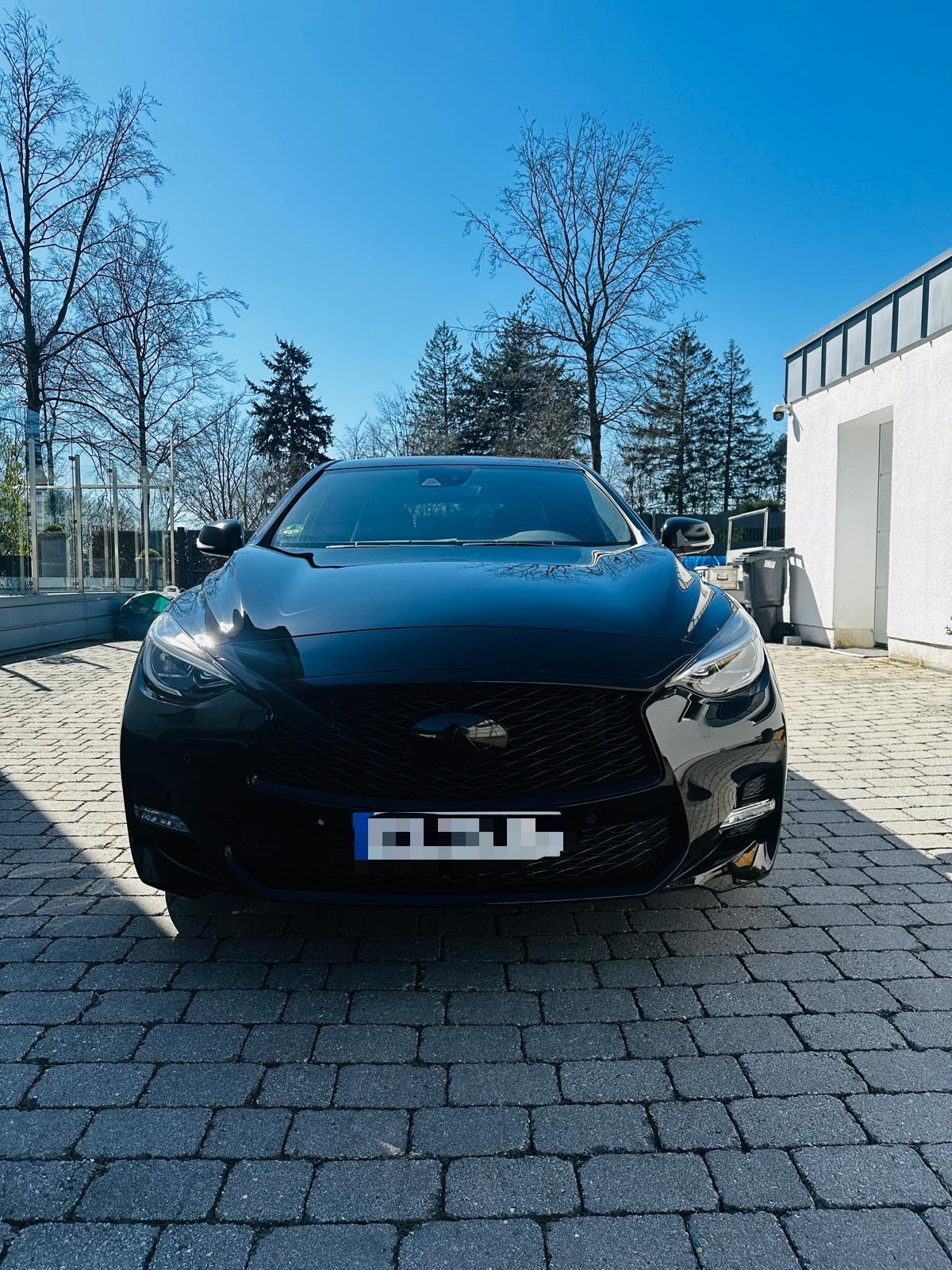 Abbildung des Autos Infiniti Q30s 1.6 DCT FW…