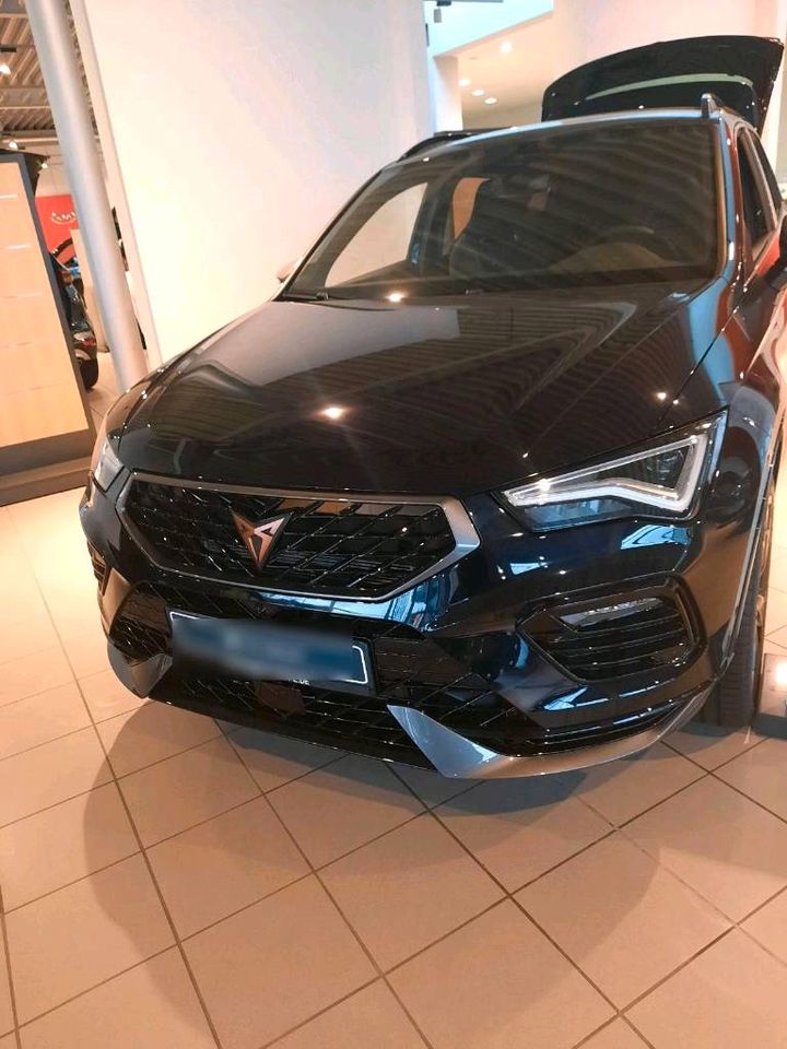 Cupra Ateca, schwarz in Hainburg