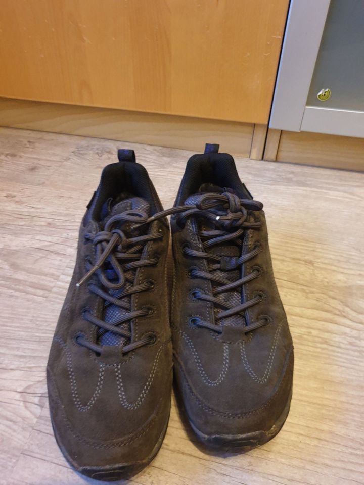 Jack Wolfskin Wanderschuhe Trekkingschuhe Gr. 39,5 in Moers