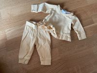 Goldige H&M Baby Newborn Kombination mit Rüschen Baden-Württemberg - Ellwangen (Jagst) Vorschau