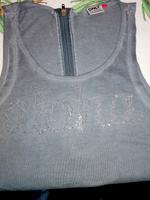 ONLY Moderne Damen Top mit Schrift Strasssteine Verzierung, oliv, Hessen - Raunheim Vorschau