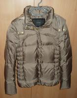 Esprit Damen Daunenjacke Jacke Winterjacke Beige glänzend S 36 Rheinland-Pfalz - Grünstadt Vorschau