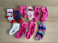 10 Paar Socken Strümpfe 23-26 Hilfiger Falke etc Saarland - Eppelborn Vorschau