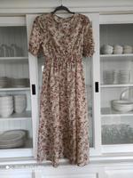 NEU! Kleid mit Blümchen Größe S Nordrhein-Westfalen - Herford Vorschau