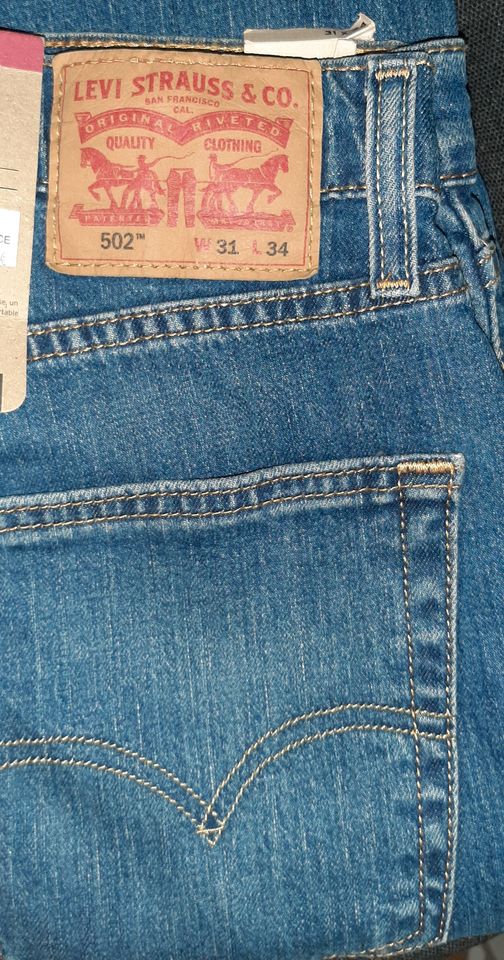 Levis 502   Gr. 31/34 Neu in Spaichingen