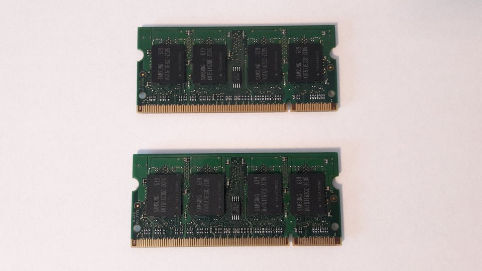 2 x Samsung 512 MB RAM - PC2-4200 - DDR2 - 533 MHz - Notebook in Essen