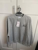 Nike Stussy Pullover Größe M NEU mit Etikett Bayern - Augsburg Vorschau