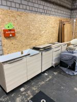 Neuwertige Einbauküche Länge ca 4 Meter kaum benutzt Düsseldorf - Friedrichstadt Vorschau