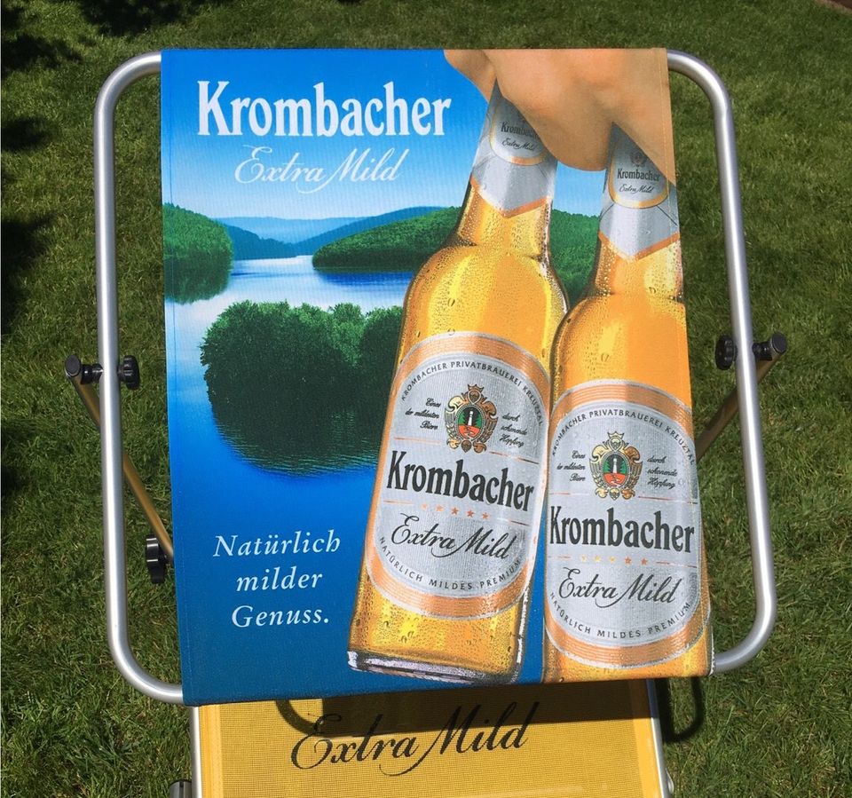 Krombacher Liege mit Sonnendach in Oldenburg