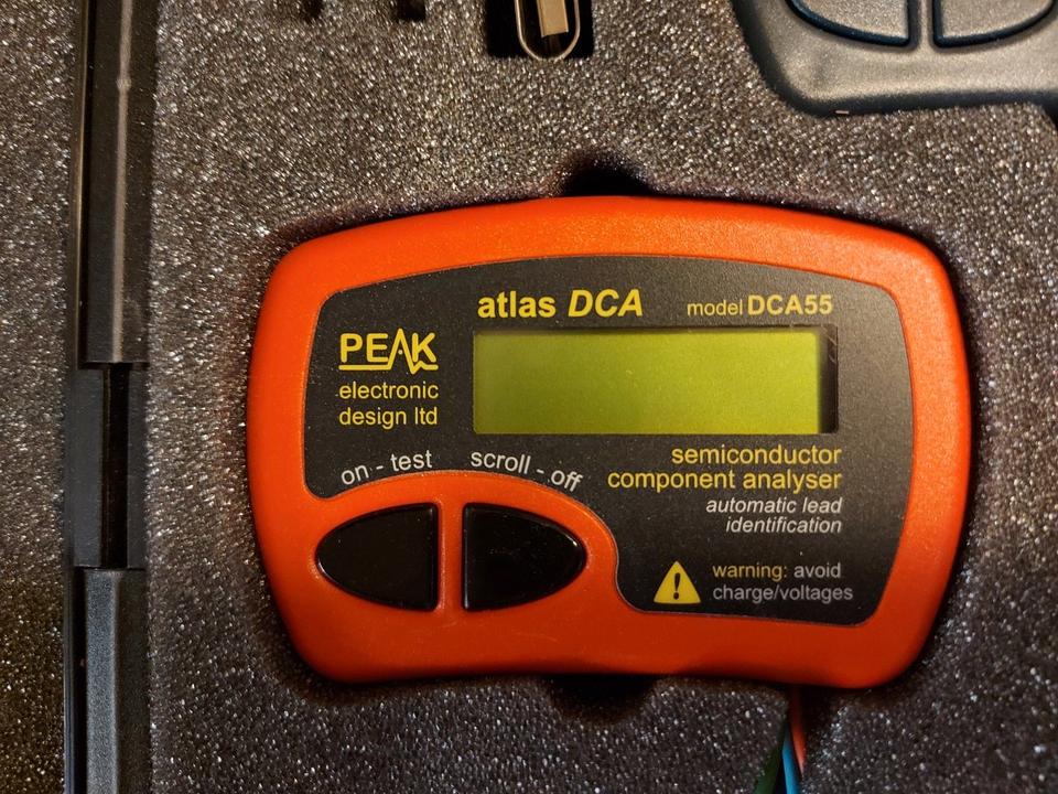 Peak atlas Modell DCA 75 und DCA 55 Halbleitertester in Bassum