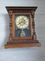 Antike Wanduhr, Pendeluhr, Holz, vintage Eimsbüttel - Hamburg Eimsbüttel (Stadtteil) Vorschau