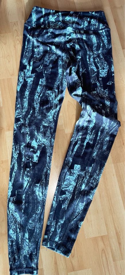 H&M Sport/ Gymnastik/ Workout etc Leggings, xs in Düsseldorf