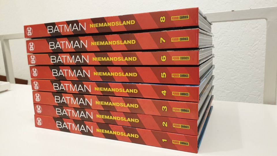 Batman Comic Sammlung BEBEN & NIEMANDSLAND 12 Bd. 1-8 HC Panini in Castrop-Rauxel