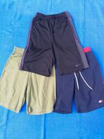 Sport Shorts von Tommy Jeans, Nike und United Colors of Benetton West - Nied Vorschau
