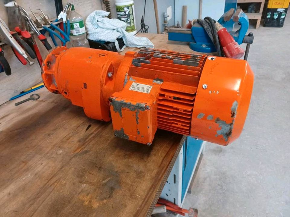 PFT Motor Getriebemotor getriebe ZP3 7,5 KW putzmaschine in Niedersachsen -  Belm | Heimwerken. Heimwerkerbedarf gebraucht kaufen | eBay Kleinanzeigen  ist jetzt Kleinanzeigen