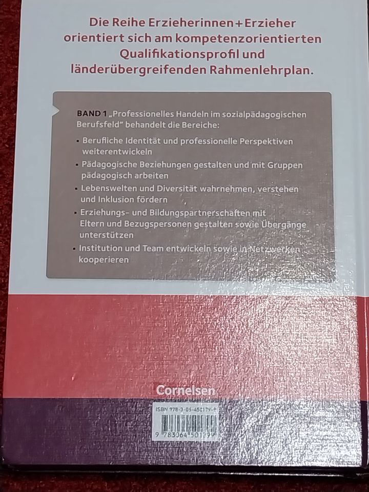 Erzieherinnen + Erzieher 01 Fachbuch in Düsseldorf