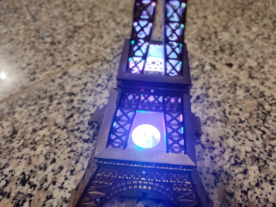 Eiffelturm Dekorative Lampe in Kamenz