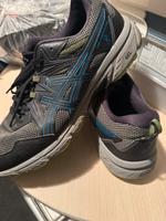 Schuhe von asics gute Zustand Nordrhein-Westfalen - Hürth Vorschau