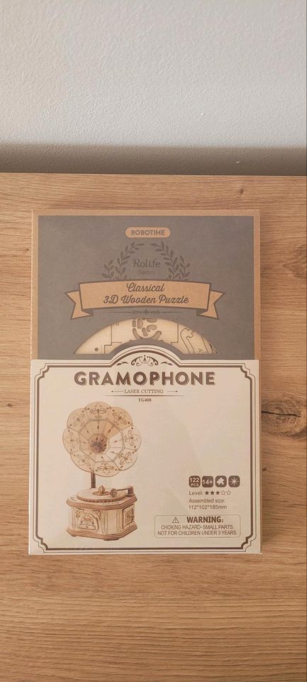 Gramophone 3D Holz Puzzle in Augsburg