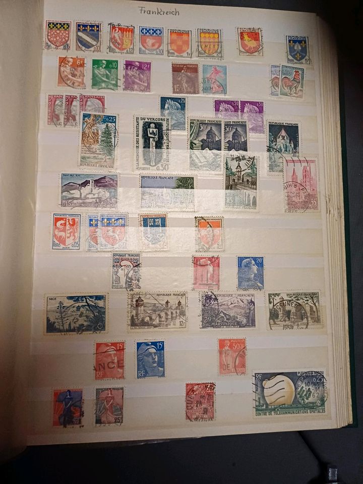 Briefmarken Sammlung in Wiesbaden