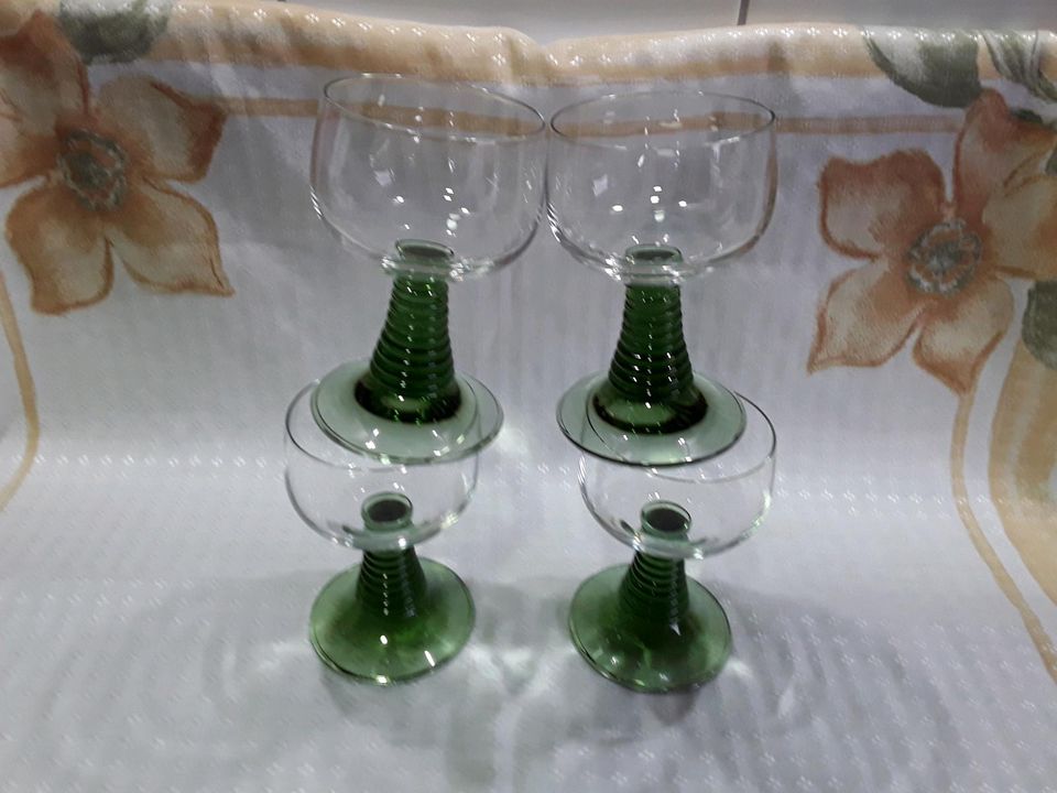 4x Weingläser, Römerglas vintage in Neukirchen-Vluyn