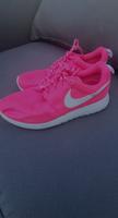 Nike Roshe Pink Hessen - Haiger Vorschau