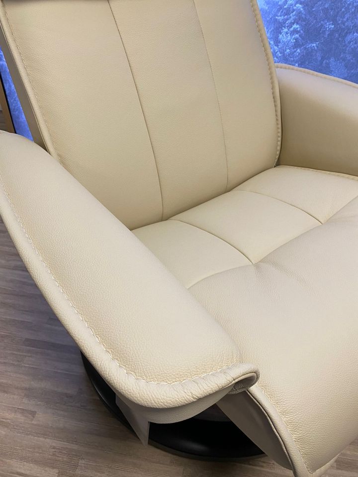 Stressless Admiral Sessel inkl. Hocker Leder Cream in Kaiserslautern