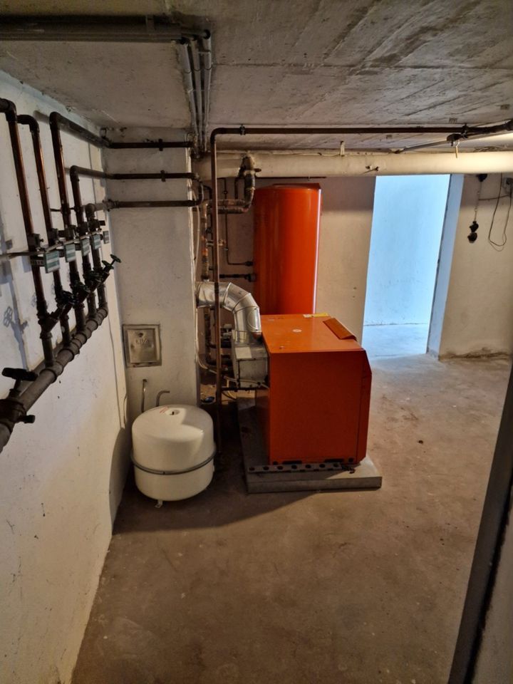 Viessmann Litola LVR 48 mit Warmwasserspeicher 300l in Hergenroth