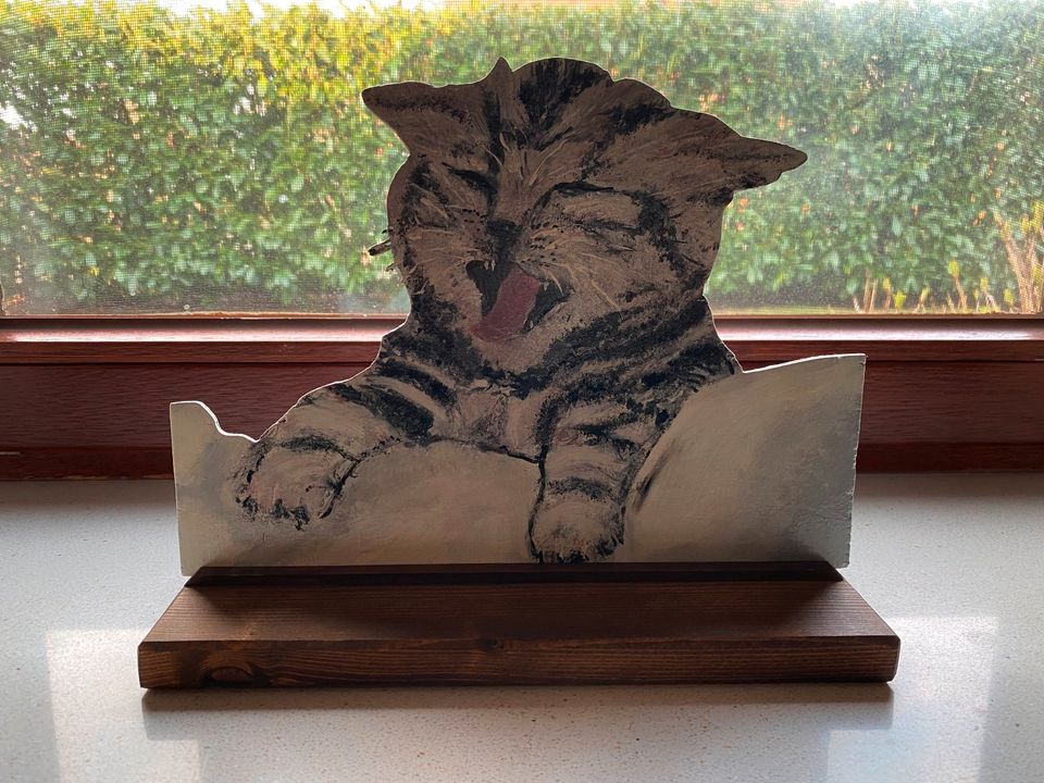 Handbemaltes Bild "Katze" auf Holz und Sockel in Langwedel