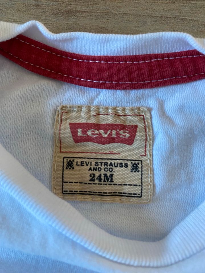 Levi’s Langarm Shirt Oberteil Gr. 24M in Oberthulba