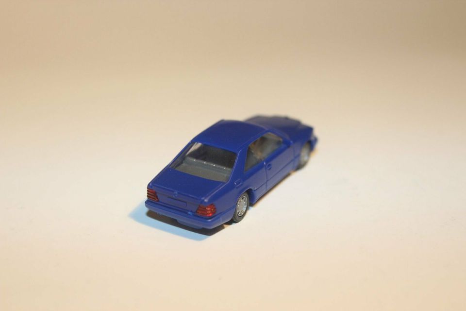 Wiking 1430217 Mercedes-Benz 320 CE blau OVP 1:87 in Wildberg