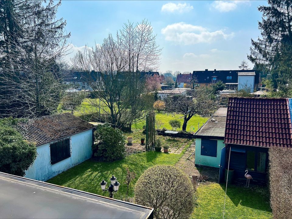 Grünes Wilhelmsburg - Doppelhaushälfte mit Einzelgarage und Gartenidylle in Hamburg