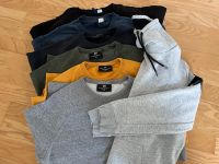 H&M Konvolut Sweatshirt CREWNECK SWEATSHIRT Regular Fit Gr. S Thüringen - Worbis Vorschau