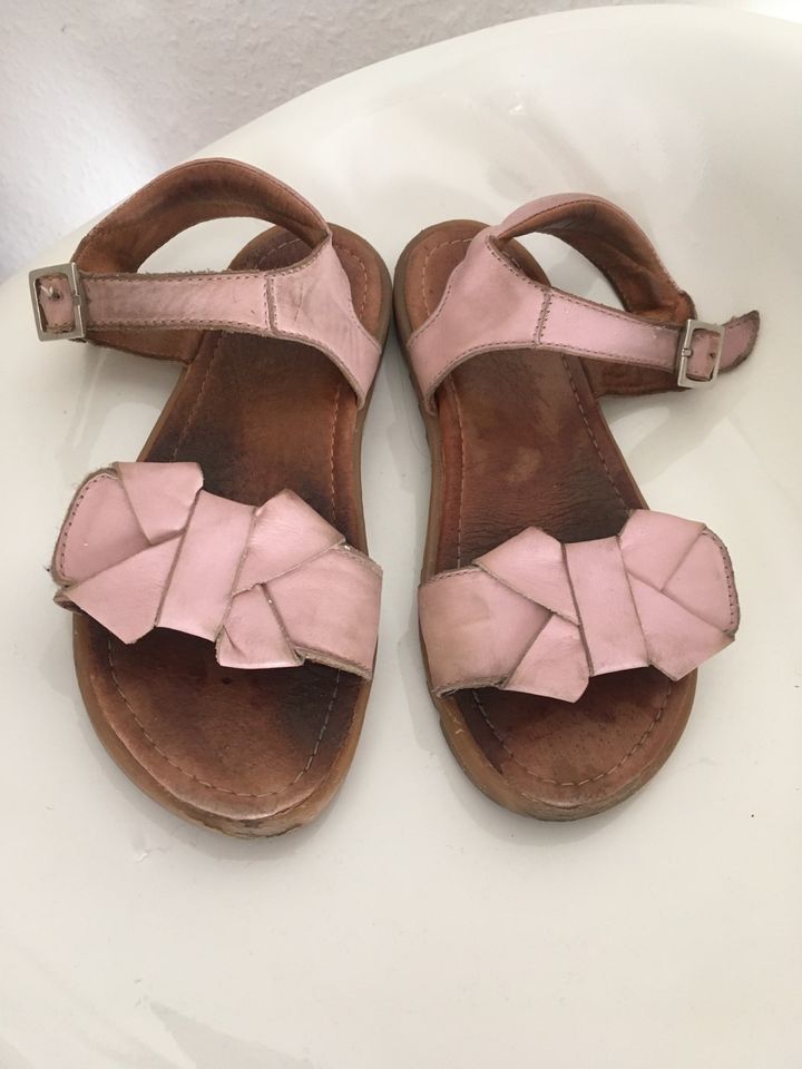 Sandalen Mädchen Gr. 30 Jochie & Freaks rosa ❤️ in Innenstadt - Köln  Altstadt | Gebrauchte Kinderschuhe Größe 30 kaufen | eBay Kleinanzeigen ist  jetzt Kleinanzeigen